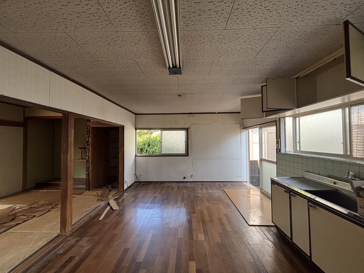 「受け継ぐ平屋」リノベーション戸建写真